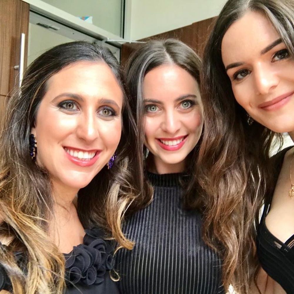 Meet your Posher, Samara